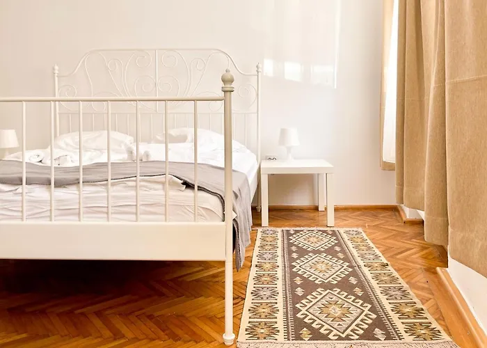 White Moon Apartment
