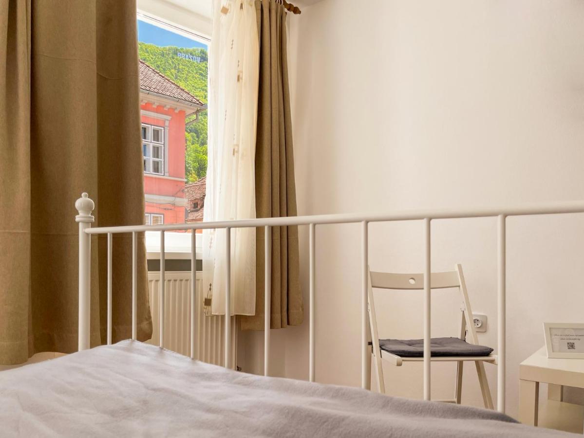 Apartment White Moon Brasov